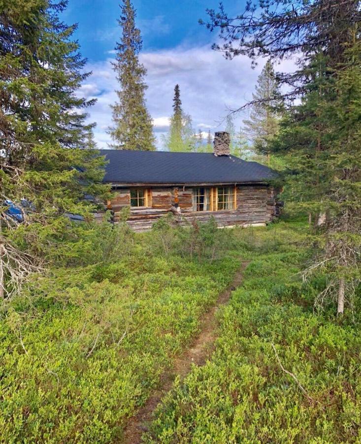 Villa Karhunkehto Luosto Exterior foto